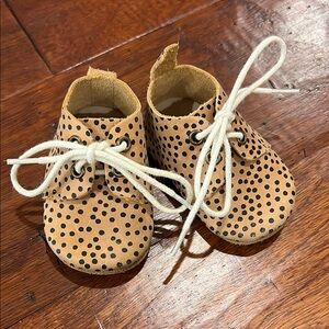 Polka Dot Tan Leather Piper Finn Shoes